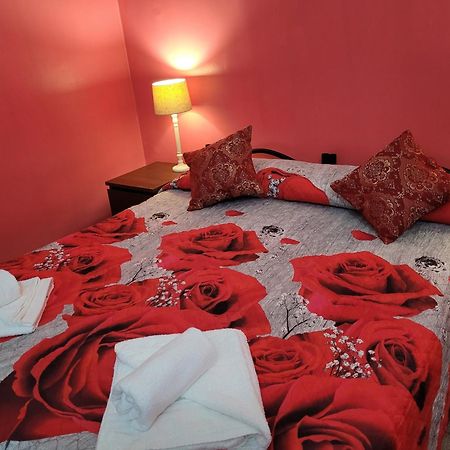 Relax On 247 Hostel Rome Exterior photo