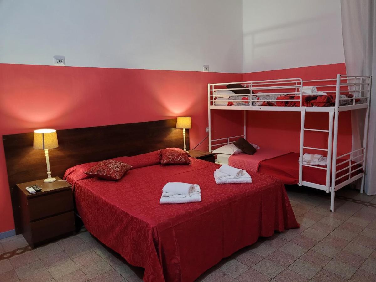 Relax On 247 Hostel Rome Exterior photo