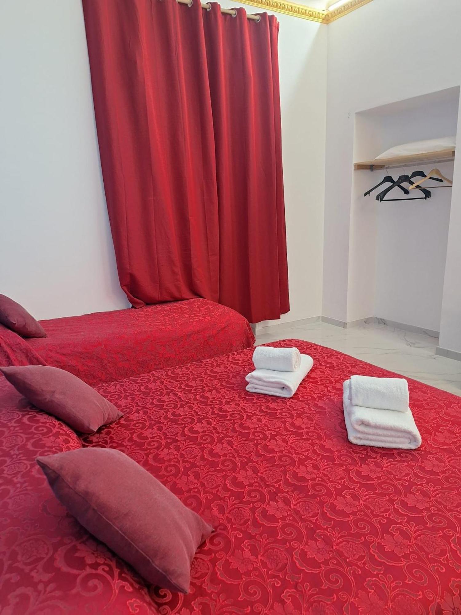 Relax On 247 Hostel Rome Exterior photo
