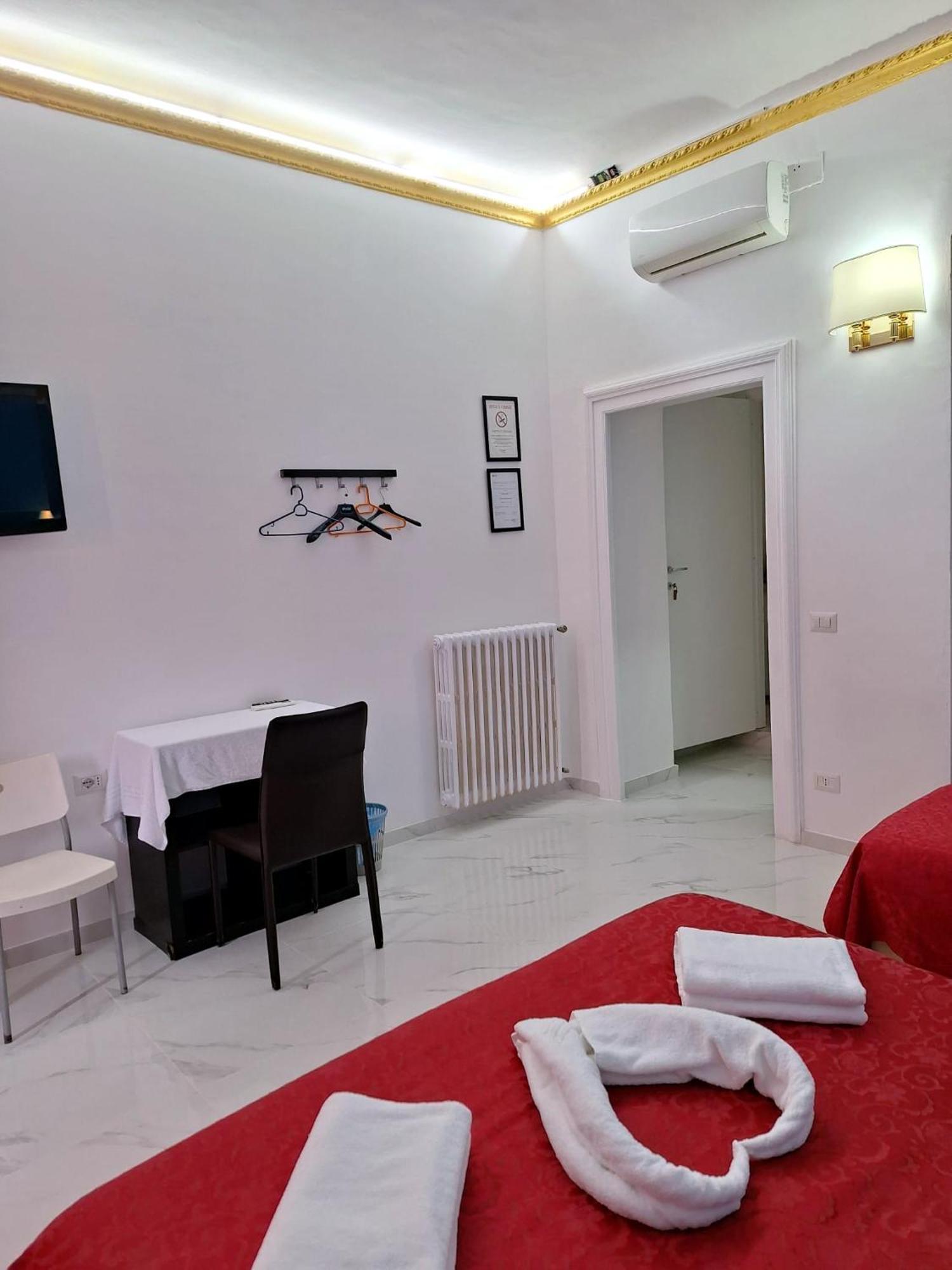 Relax On 247 Hostel Rome Exterior photo